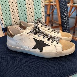 Men’s sneakers. Golden Goose. White, black, camo. EU 41